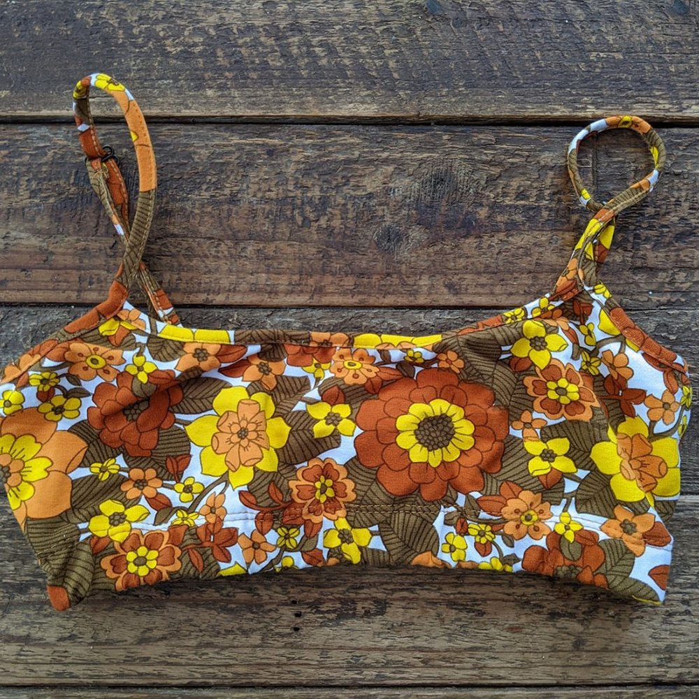 Her Pony The Label Floral Margaux Baby Crop Top